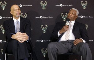 Former Milwaukee Bucks' Kareem Abdul-Jabbar and Oscar Robertson  (AP Photo/Morry Gash)